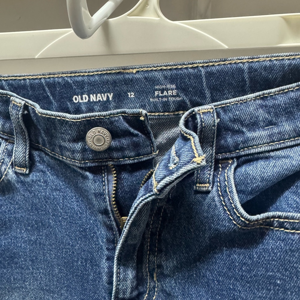 Old Navy Girl’s Flare Jeans in Blue Denim